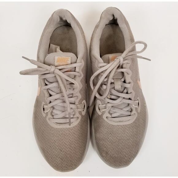 Nike Women's In Season TR 7 917722-004 Gray Rose Gold Size 7.5 - Picture 2 of 9